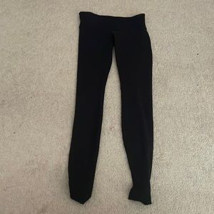 Black Lululemon Aligns. In good conditions, close tom new